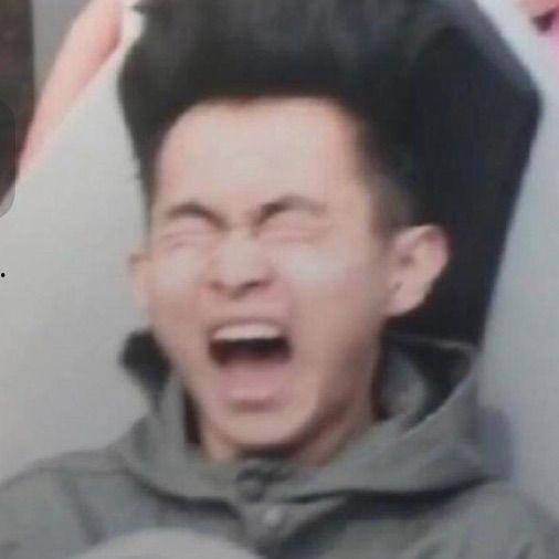 陈赫眯眼表情包,萌态尽显，网络热传